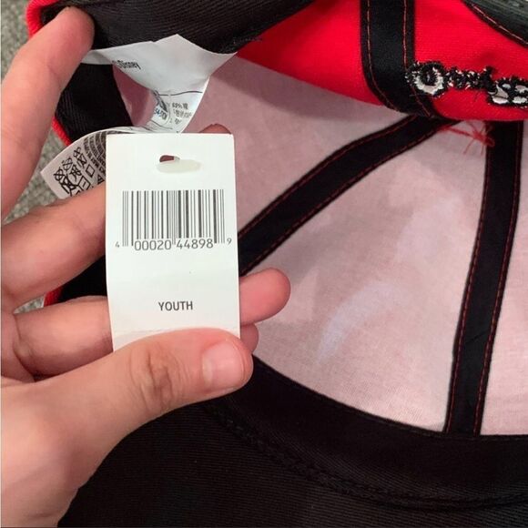 Minnie Mouse Cap - Picture 5 of 6